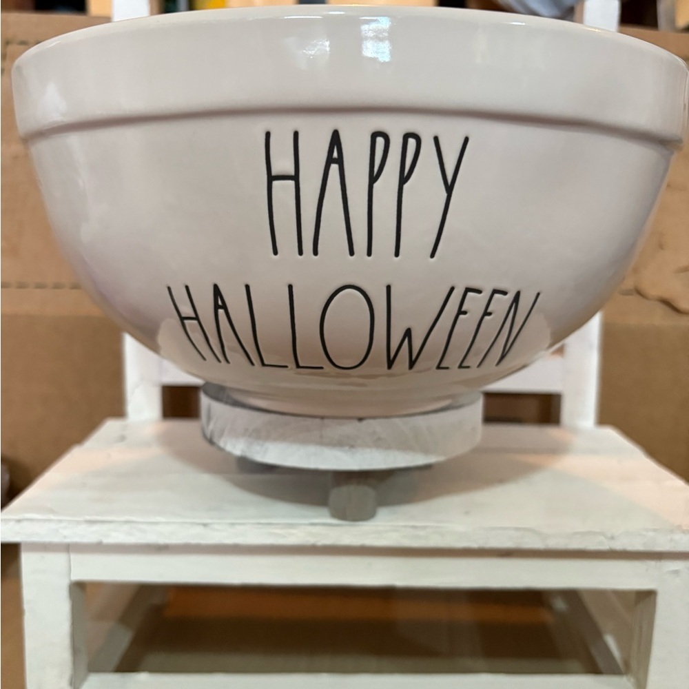 Large Rae Dunn Happy Halloween Bowl